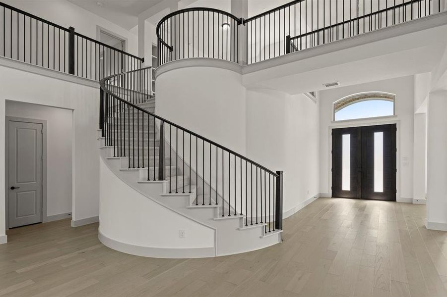 03. 903 Stellar - Entry