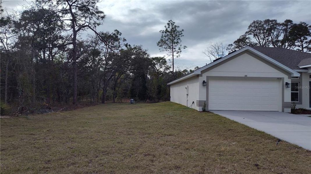 Image 14 of a home in Royal Highlands.