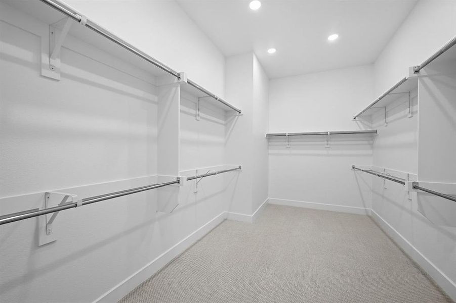 Spacious, unfurnished interior of a new home in StarView, Prosper (Image 25).