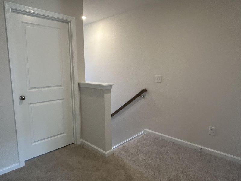 Spacious, unfurnished interior of a new home in , Summerville (Image 19).