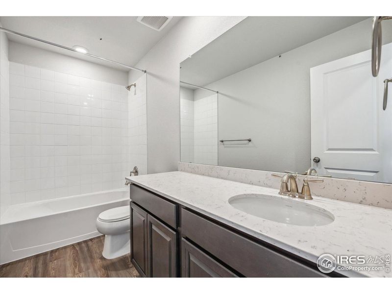 Furnished interior view inside a new home in Prairie Song, Windsor (Image 6).