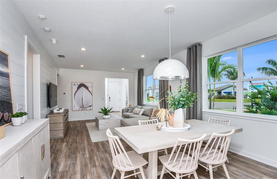 Furnished interior view inside a new home in Del Webb Minneola, Minneola (Image 7).