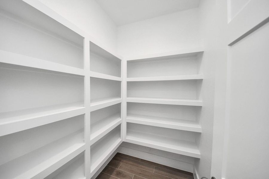 Spacious, unfurnished interior of a new home in Amira: Premier Collection, Tomball (Image 21).