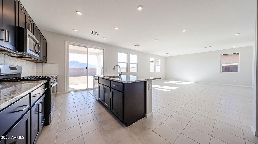 12_2-story-home-for-sale-surprise-AZ_Rea 12_2-story-home-for-sale-surprise-AZ_Rea