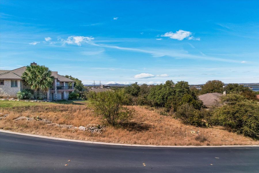 Image 12 of a home in . Image 12 of a home in .