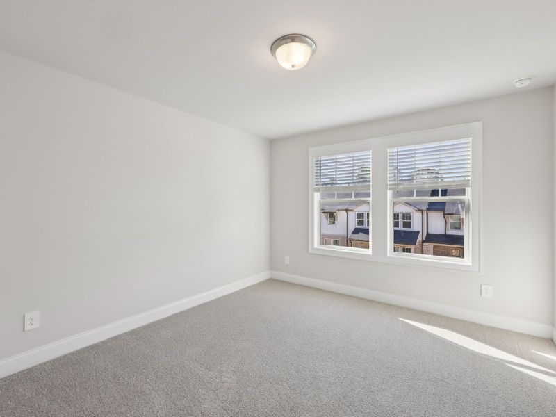 Spacious, unfurnished interior of a new home in Martin Springs - Highland Series, Lawrenceville (Image 19).