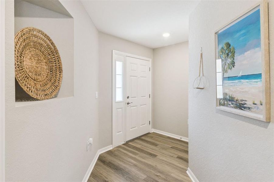 Spacious, unfurnished interior of a new home in Bradbury Creek, Haines City (Image 19).