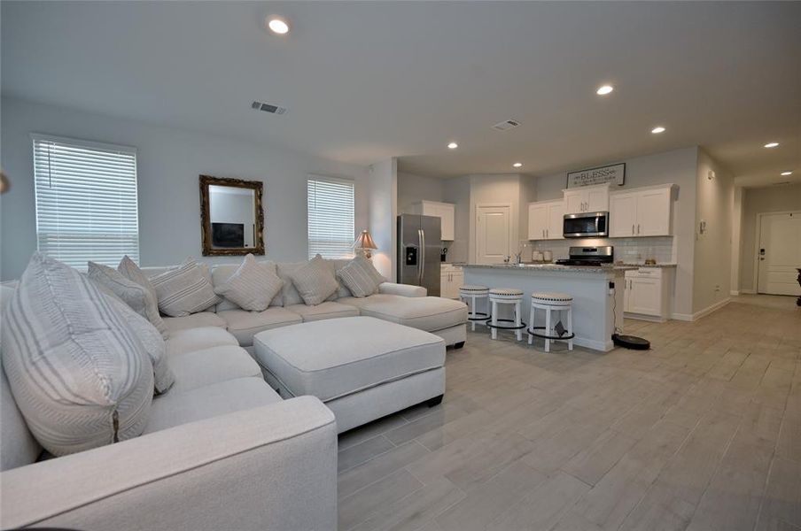 Furnished interior view inside a new home in , Fort Worth (Image 35).