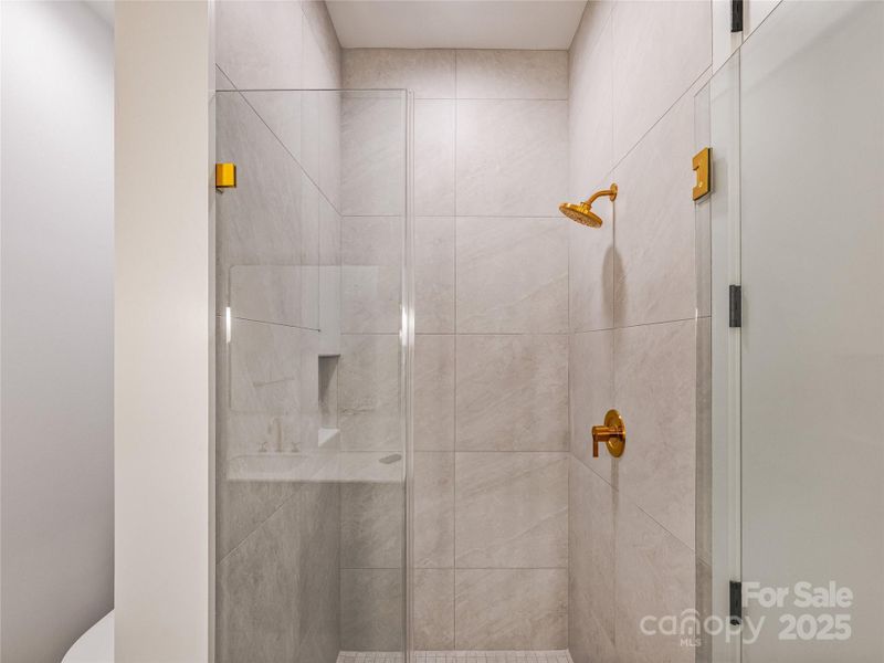 Image 31 of a home in .