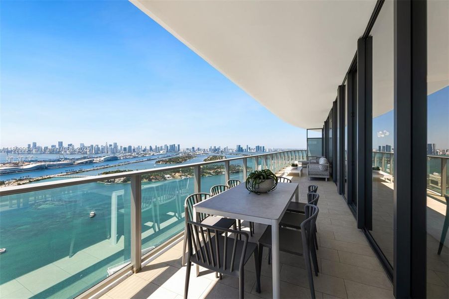 Exterior details and patio area of a home in Five Park, Miami Beach (Image 20). Exterior details and patio area of a home in Five Park, Miami Beach (Image 20).