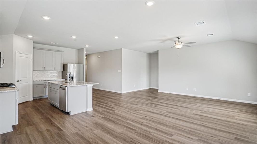 Photo is not of the actual home, but is an inspirational photo of builder’s model home and may depict options, furnishings, and/or decorator features that are not included.