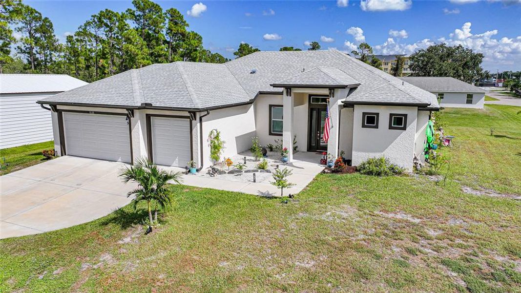 Exterior details and patio area of a home in , Punta Gorda (Image 21).