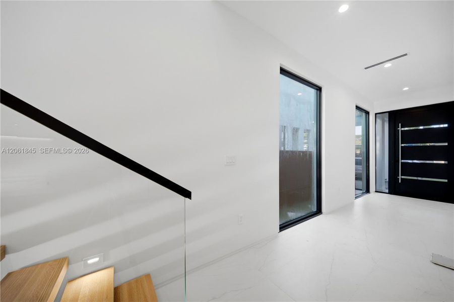 Image 72 of a home in .
