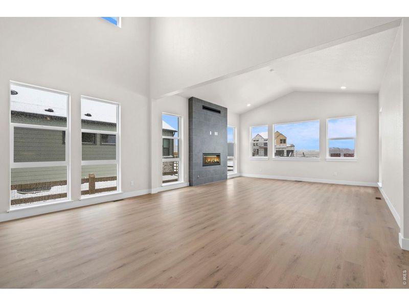 Spacious, unfurnished interior of a new home in , Fort Collins (Image 13).