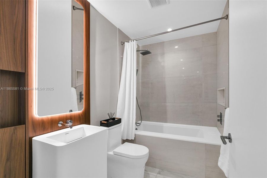 Furnished interior view inside a new home in , Boca Raton (Image 17).