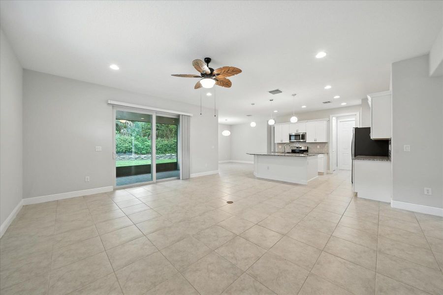 Spacious, unfurnished interior of a new home in Bella Rosa, Vero Beach (Image 19). Spacious, unfurnished interior of a new home in Bella Rosa, Vero Beach (Image 19).