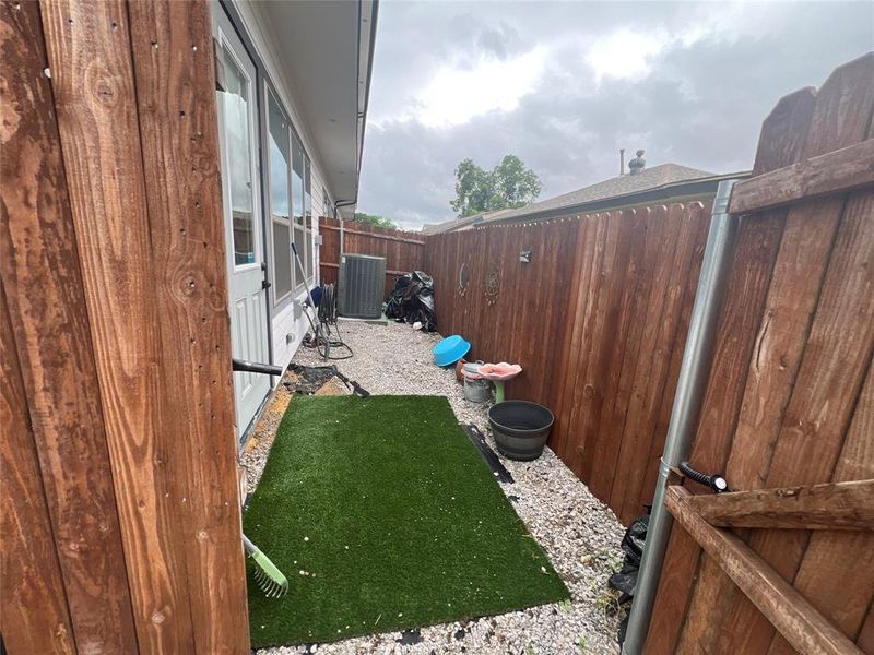 Image 27 of a home in . Image 27 of a home in .