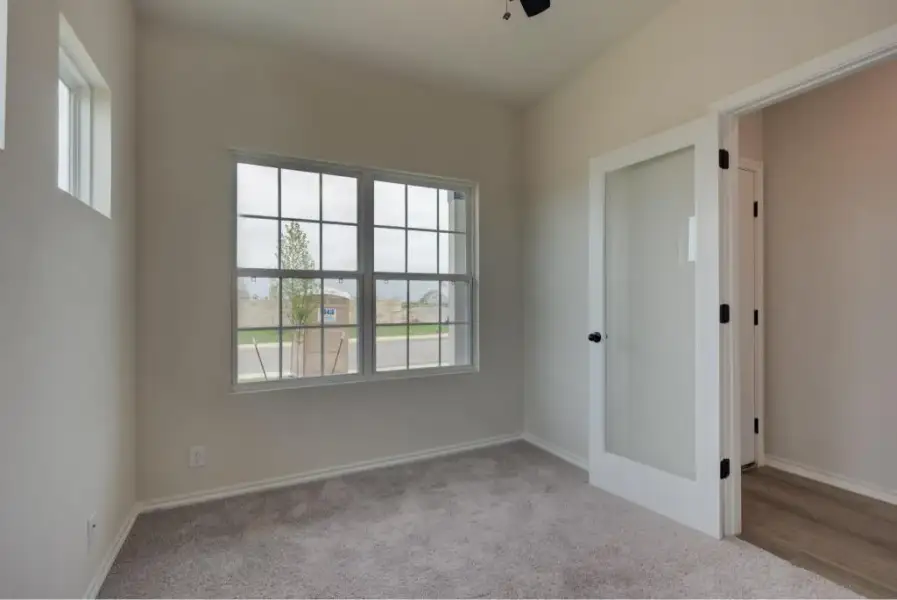 Representative unfurnished interior of a home built from the Brodie by Ashton Woods in Saddlebrook Ranch, Schertz (Image 9).