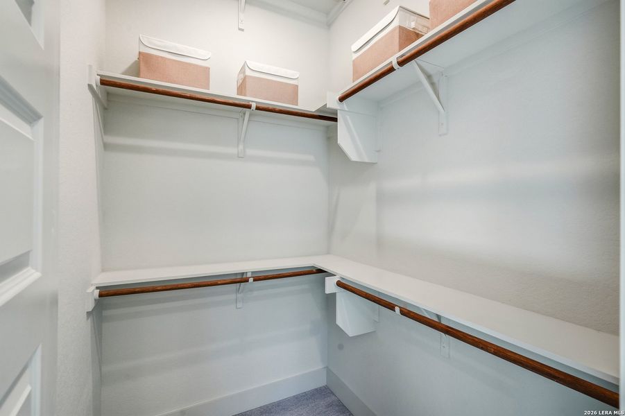 Spacious, unfurnished interior of a new home in Stillwater Ranch, San Antonio (Image 20).