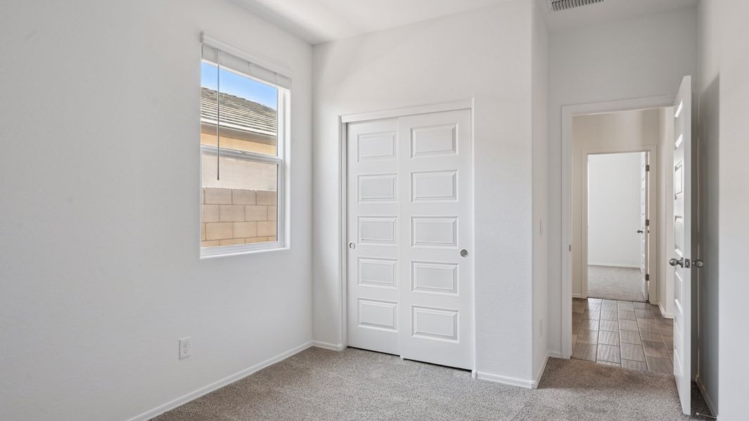 Spacious, unfurnished interior of a new home in Moonlight, Maricopa (Image 22).