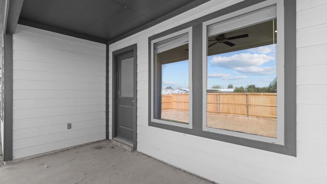 Representative exterior details of a home built from the The Dalton by D.R. Horton in Overlook West, Wolfforth (Image 3). Representative exterior details of a home built from the The Dalton by D.R. Horton in Overlook West, Wolfforth (Image 3).