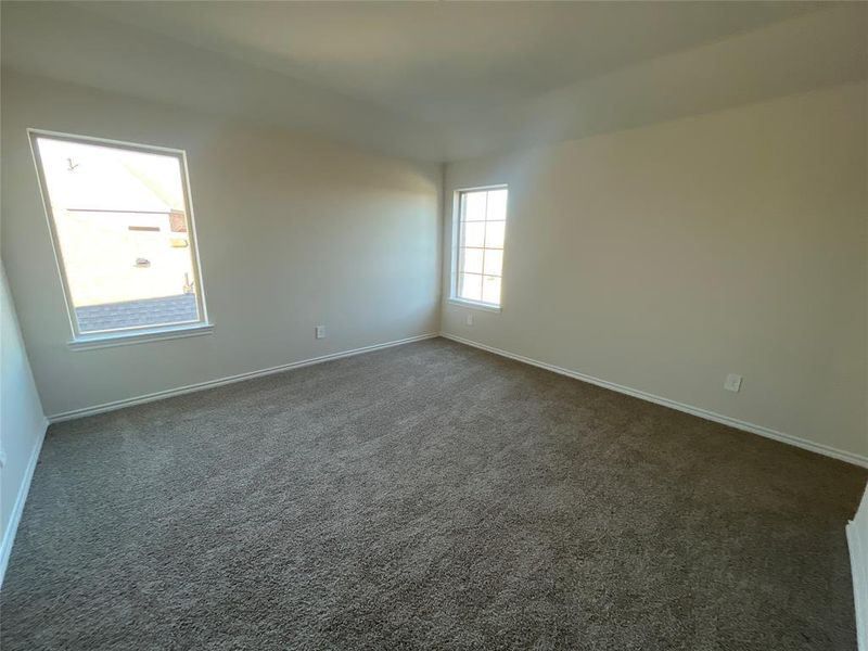 Spacious, unfurnished interior of a new home in Elevon, Lavon (Image 8).