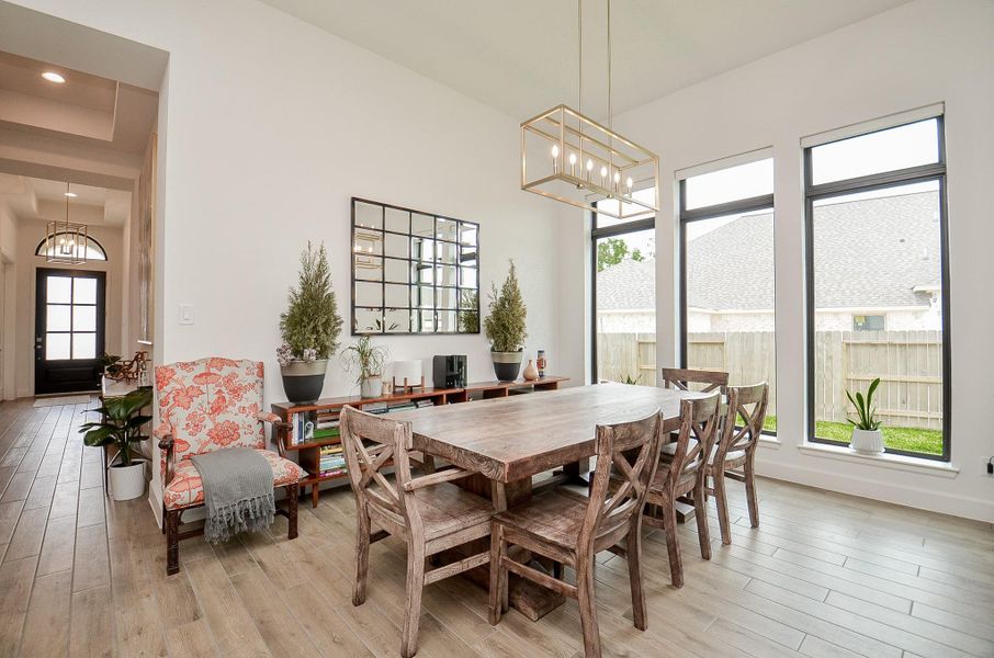 Community amenities in Escondido, Magnolia (Image 37).