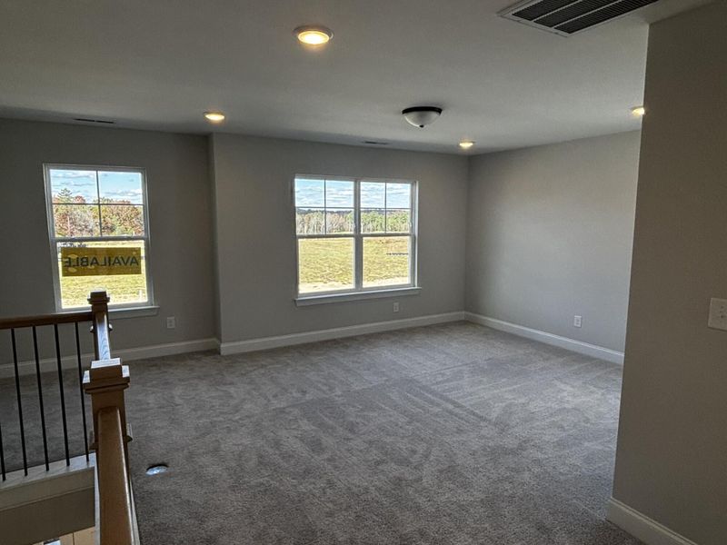 Spacious, unfurnished interior of a new home in Waterford Commons, Rock Hill (Image 19).