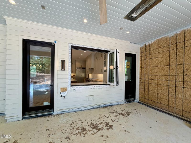 6C418B10-191B-4DF2-99FA-4A3C6BEA10B5_1_1