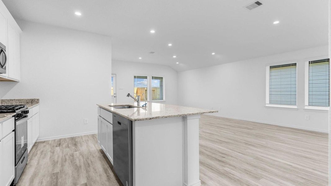 *Images and 3D tour are for illustration only and options may vary from home as built.