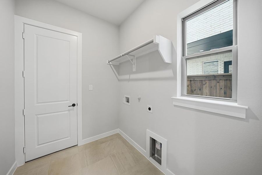 Spacious, unfurnished interior of a new home in Light Farms Brenham - 40' Lots, Celina (Image 33). Spacious, unfurnished interior of a new home in Light Farms Brenham - 40' Lots, Celina (Image 33).