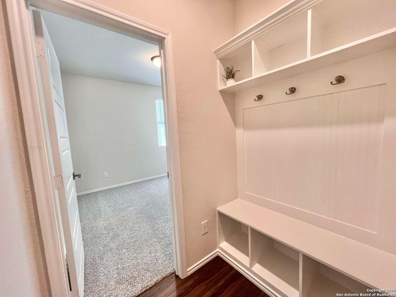 Spacious, unfurnished interior of a new home in Horizon Pointe, Converse (Image 16). Spacious, unfurnished interior of a new home in Horizon Pointe, Converse (Image 16).