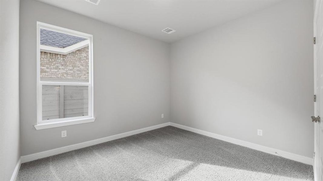 Spacious, unfurnished interior of a new home in Treeline, Justin (Image 13).