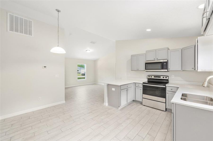 Furnished interior view inside a new home in , Ocala (Image 6).