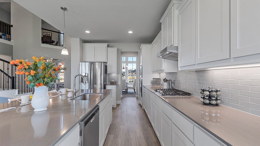 Representative furnished interior of a home built from the Valley spring by D.R. Horton in Lakeview Pointe, Grand Prairie (Image 8).
