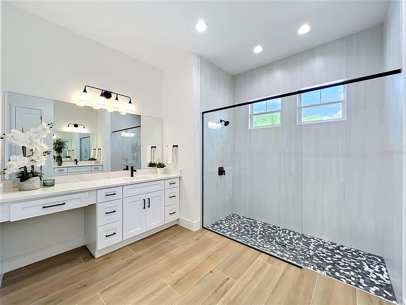 Furnished interior view inside a new home in , Orlando (Image 15).