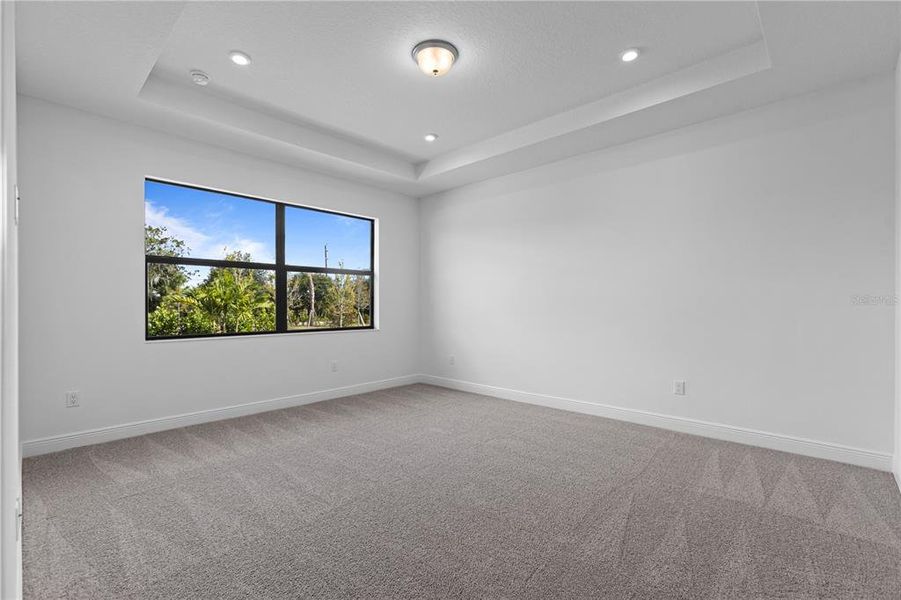 Spacious, unfurnished interior of a new home in Woodland Preserve, Parrish (Image 17).