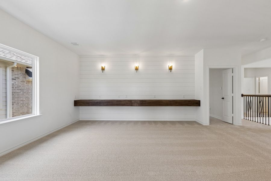 Spacious, unfurnished interior of a new home in Cambridge Manor, North Richland Hills (Image 23). Spacious, unfurnished interior of a new home in Cambridge Manor, North Richland Hills (Image 23).
