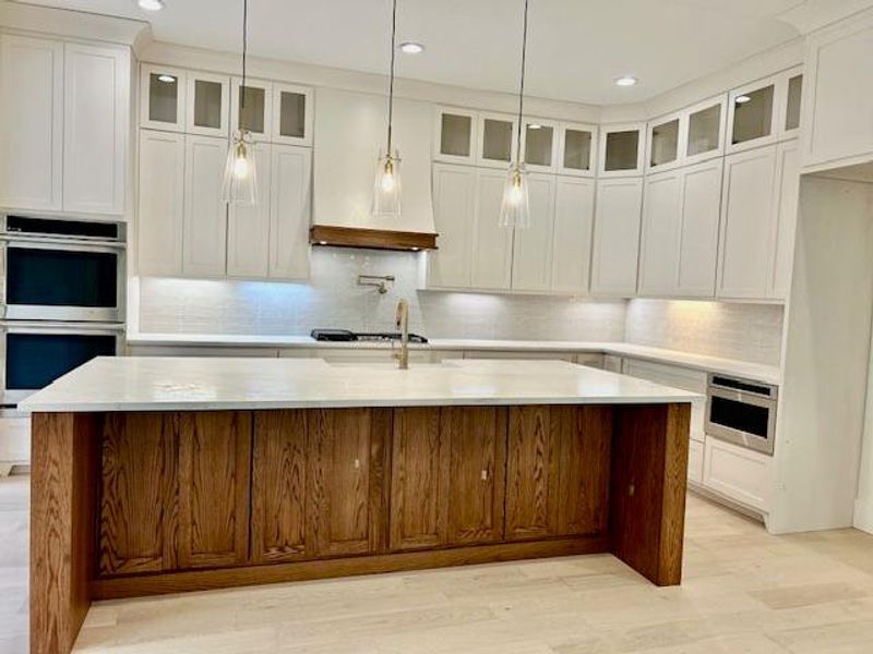 Furnished interior view inside a new home in , Jefferson (Image 4).