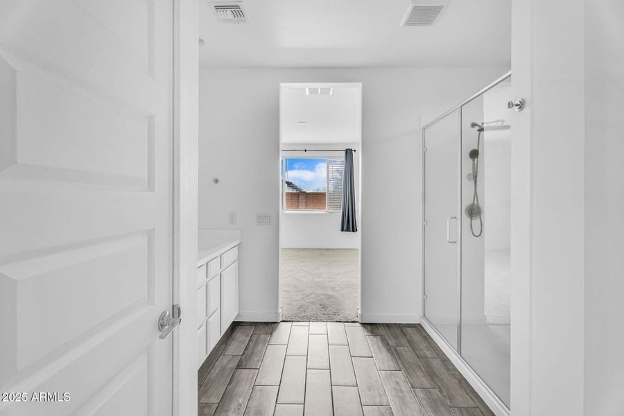 18-web-or-mls-Wiley Way-19