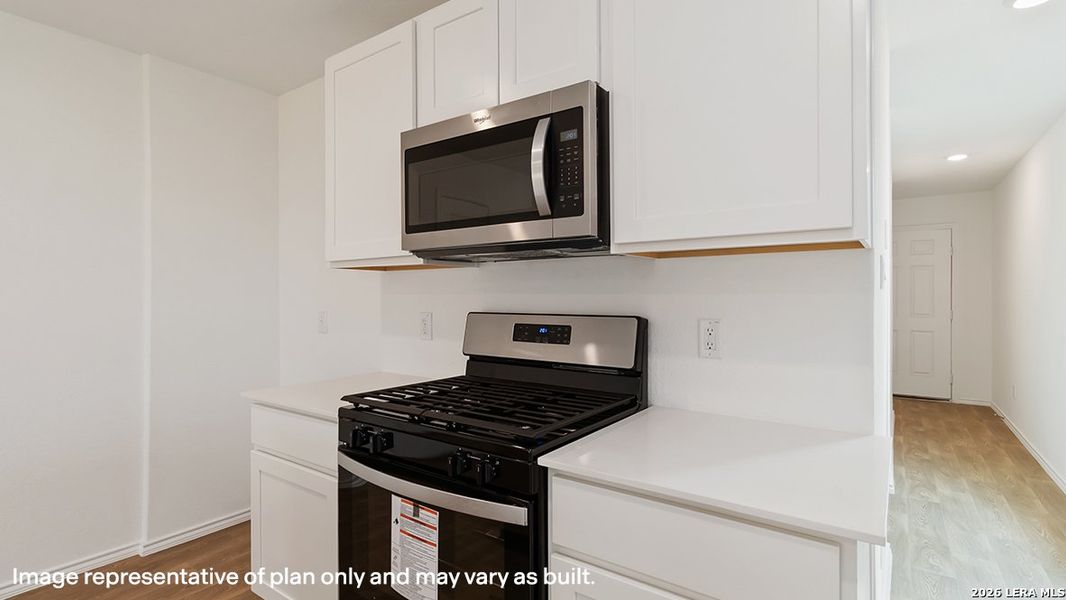 Furnished interior view inside a new home in Blue Ridge Ranch, San Antonio (Image 9).