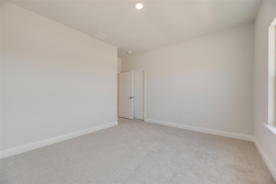 Spacious, unfurnished interior of a new home in Arbors at Legacy Hills, Celina (Image 25).