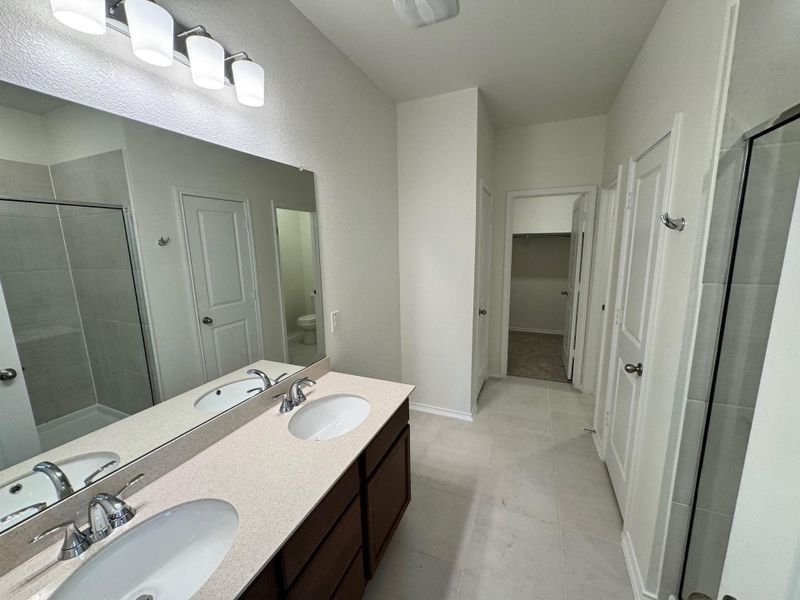 Furnished interior view inside a new home in Sonterra - Cool Water, Jarrell (Image 6). Furnished interior view inside a new home in Sonterra - Cool Water, Jarrell (Image 6).