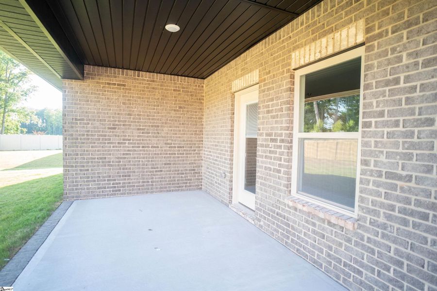 Exterior details of a home in Heritage Crossing, Simpsonville (Image 3).
