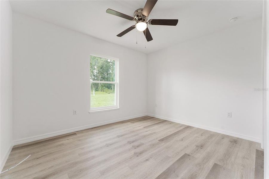 Spacious, unfurnished interior of a new home in , Silver Springs (Image 31).