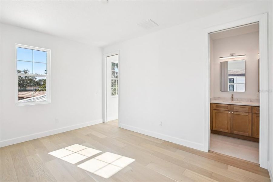 Spacious, unfurnished interior of a new home in , St. Petersburg (Image 23). Spacious, unfurnished interior of a new home in , St. Petersburg (Image 23).