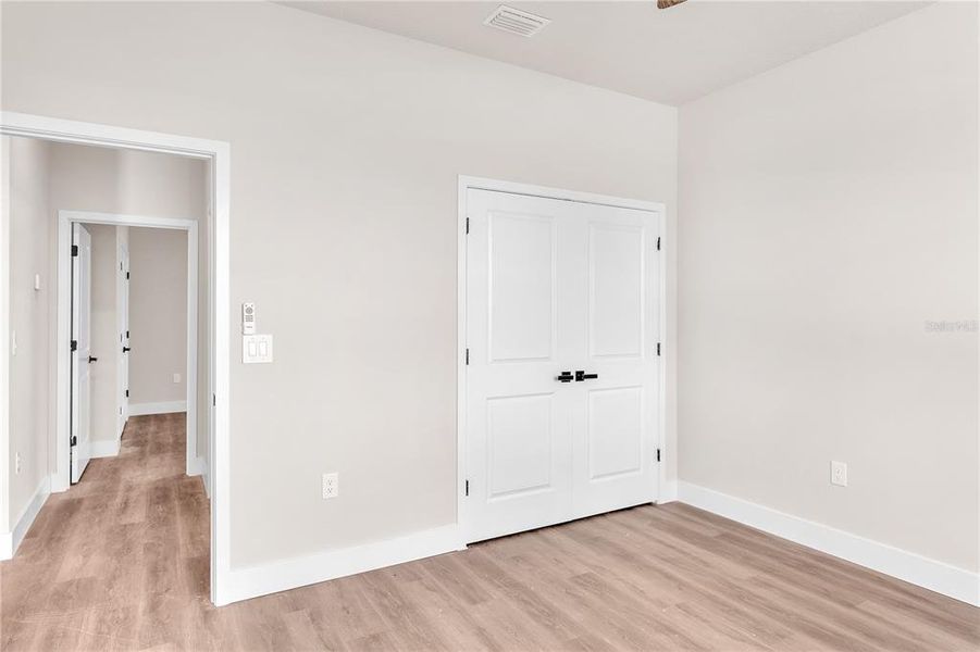 Spacious, unfurnished interior of a new home in , Plant City (Image 30). Spacious, unfurnished interior of a new home in , Plant City (Image 30).