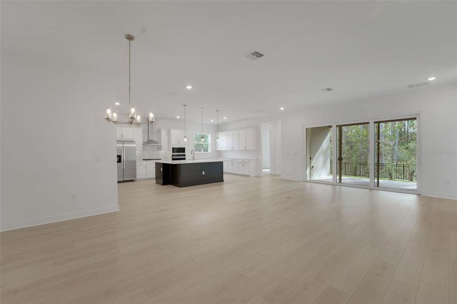 Spacious, unfurnished interior of a new home in Palms at Windermere, Windermere (Image 30).