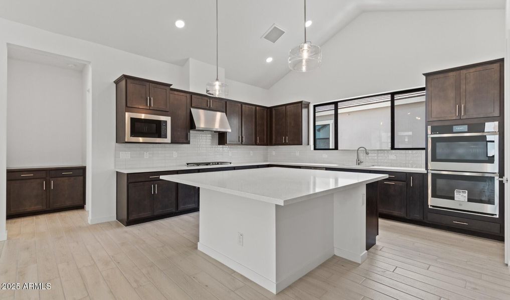 FSVV Lot #11 Kitchen (3) (Large) FSVV Lot #11 Kitchen (3) (Large)