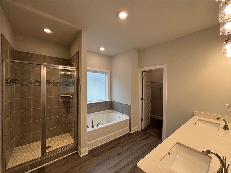 Furnished interior view inside a new home in Tuscany Hills, Douglasville (Image 9). Furnished interior view inside a new home in Tuscany Hills, Douglasville (Image 9).